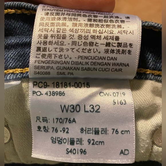 Levi's mens Levi's® Men's 541 ™ Athletic Taper Jeans Jeans - Picture 10 of 11